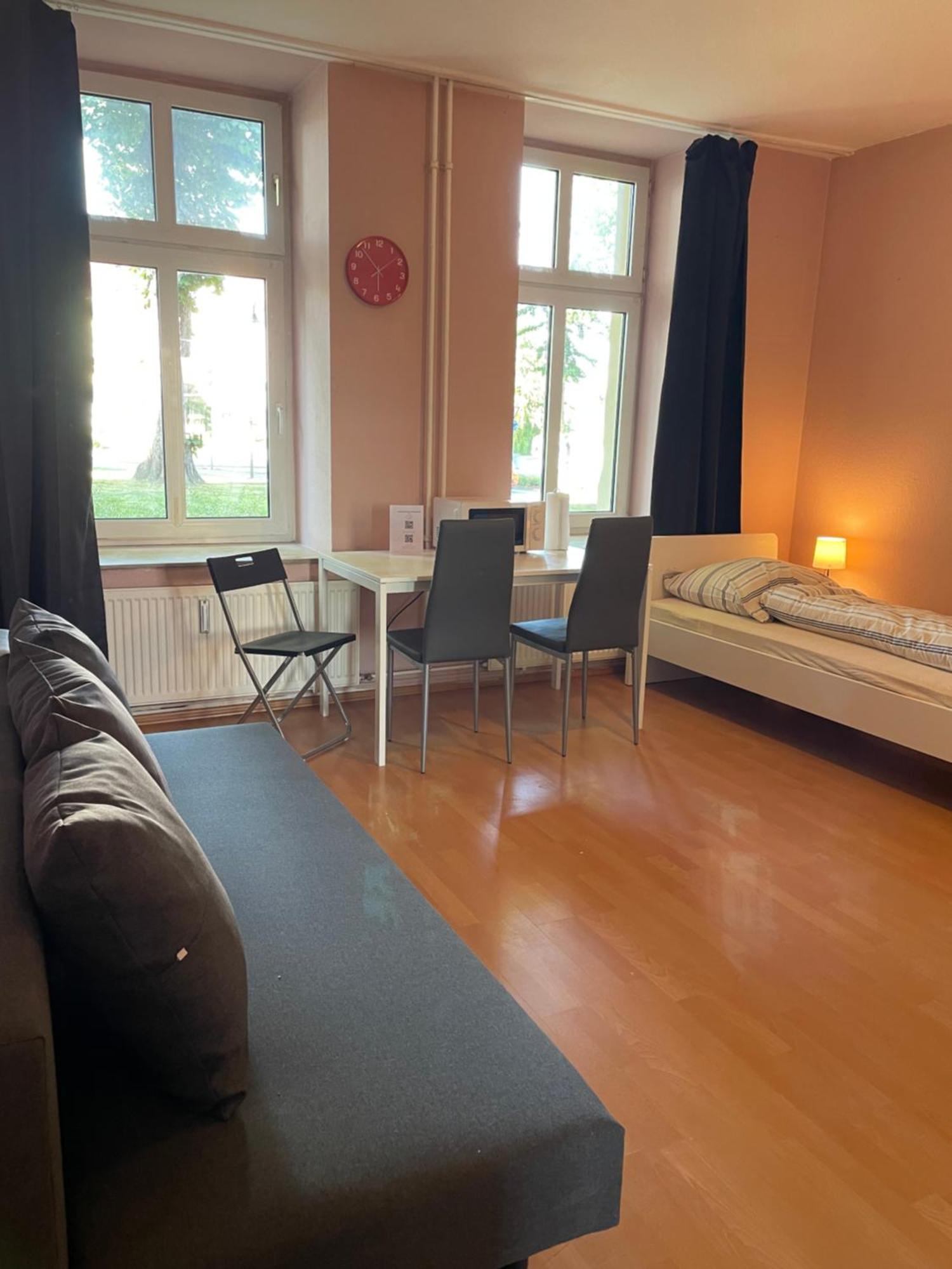 Monteurwohnungen In Der Residenz Am Kurpark Apartment *